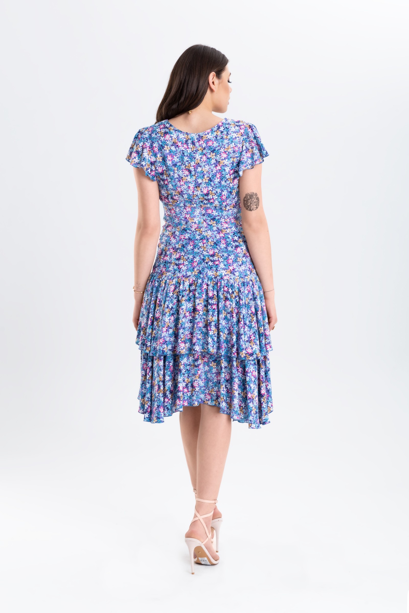 Kobieca, zwiewna sukienka z falbanami m970 Szulist