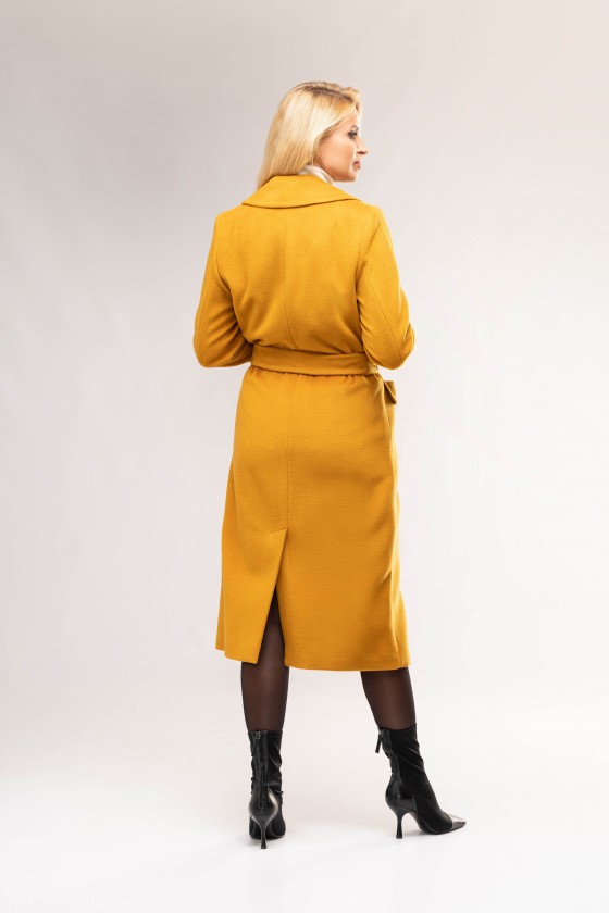 Długi wełniany płaszcz z kieszeniami m492 żółty
