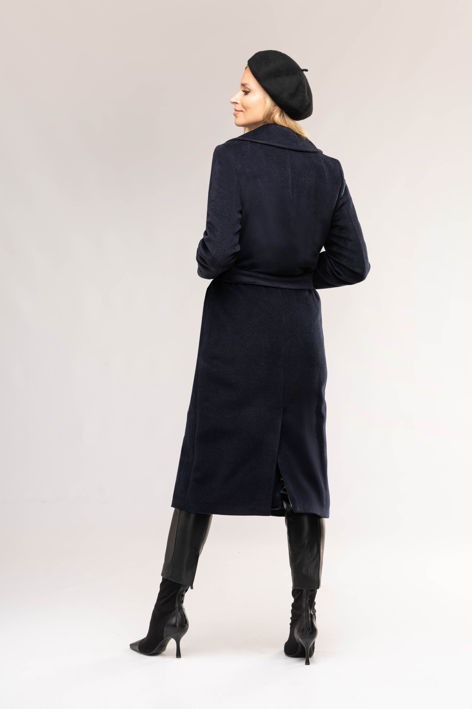 Elegancki, Długi Płaszcz Damski