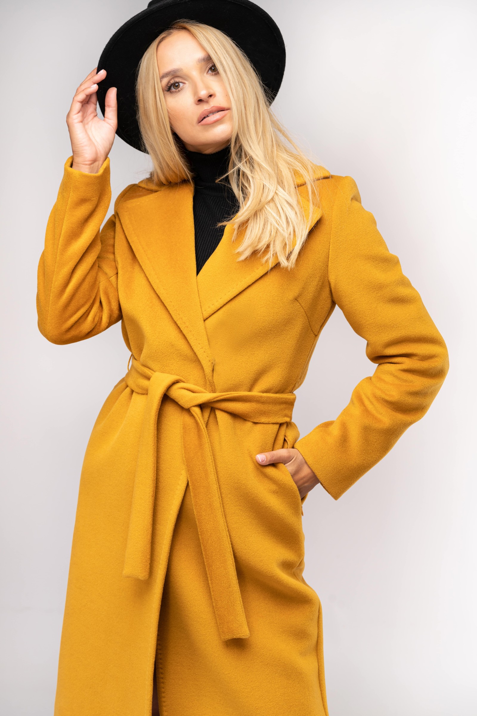 Elegancki, Długi Płaszcz Damski