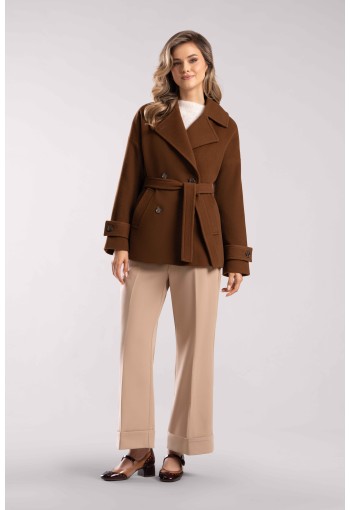M579 krótki wełniany płaszcz damski oversize z paskiem w kolorze ciemny camel