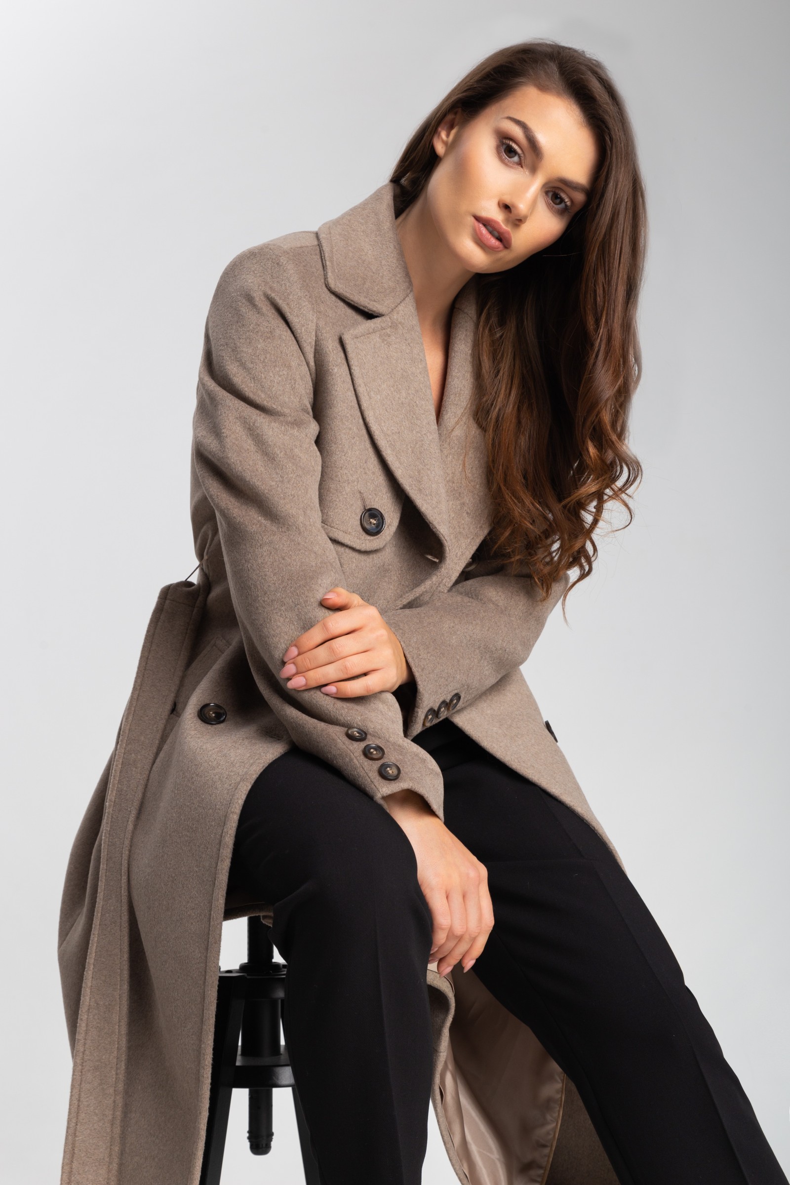 Elegancki, Długi Płaszcz Damski