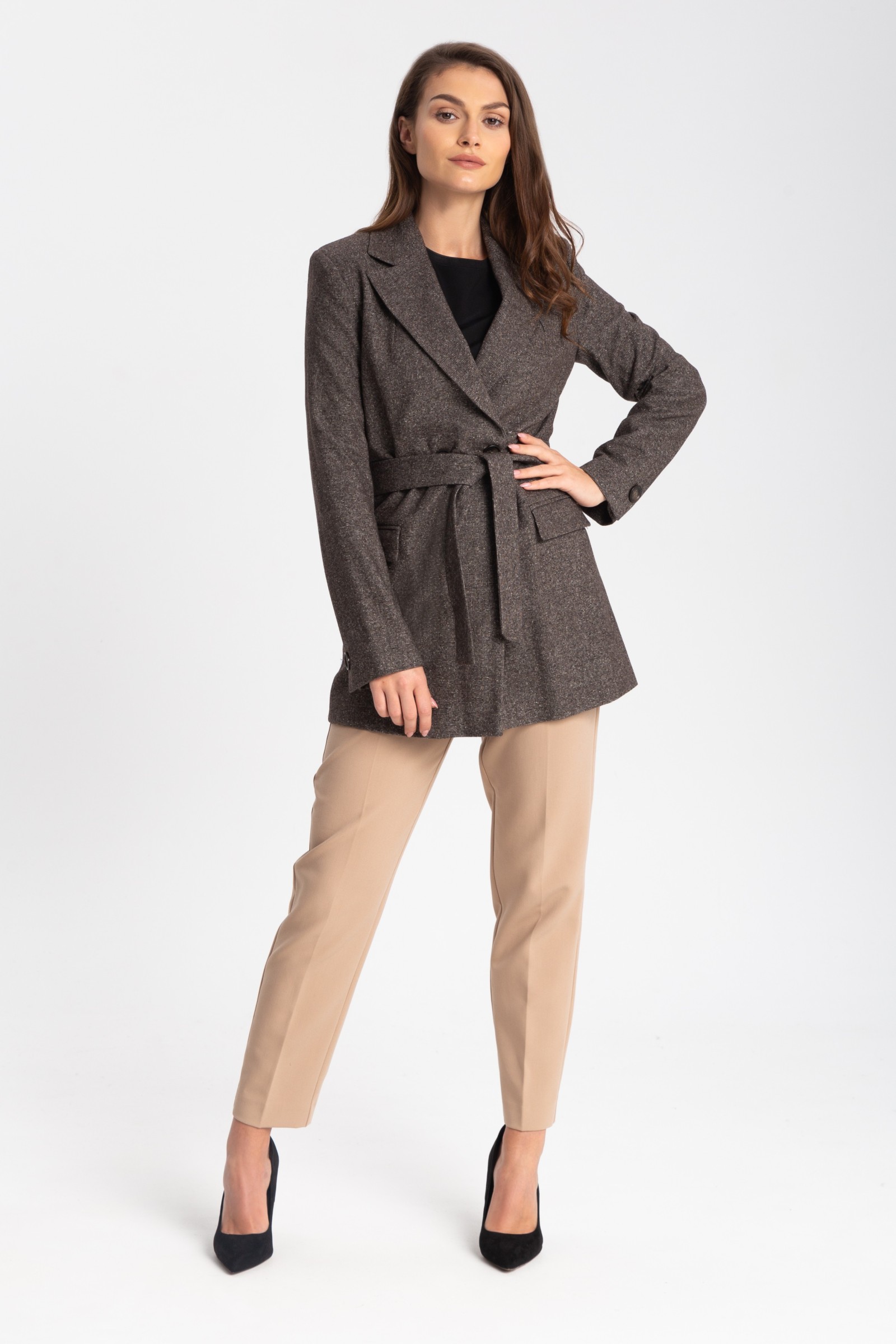 Żakiet Damski podkreślający talię