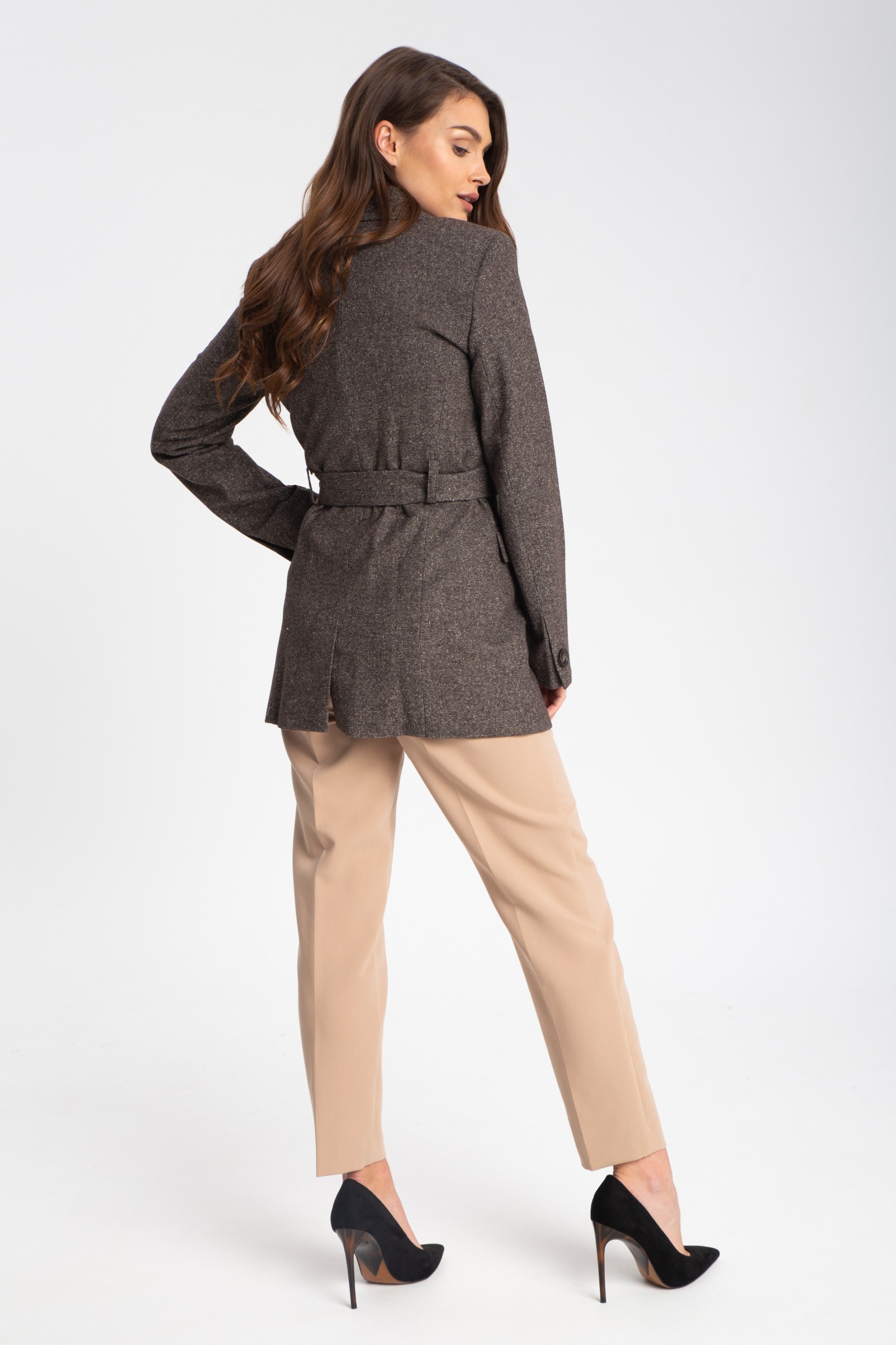 Żakiet Damski podkreślający talię