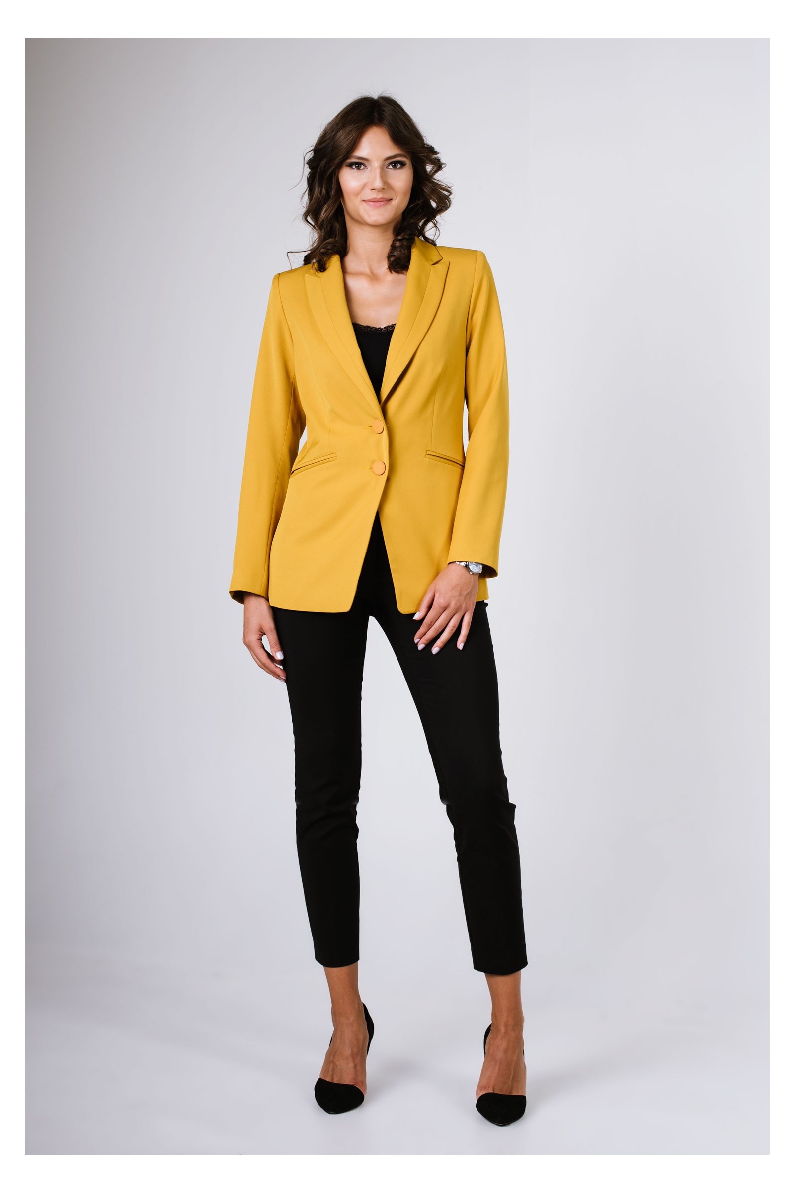 Żakiet Damski podkreślający talię