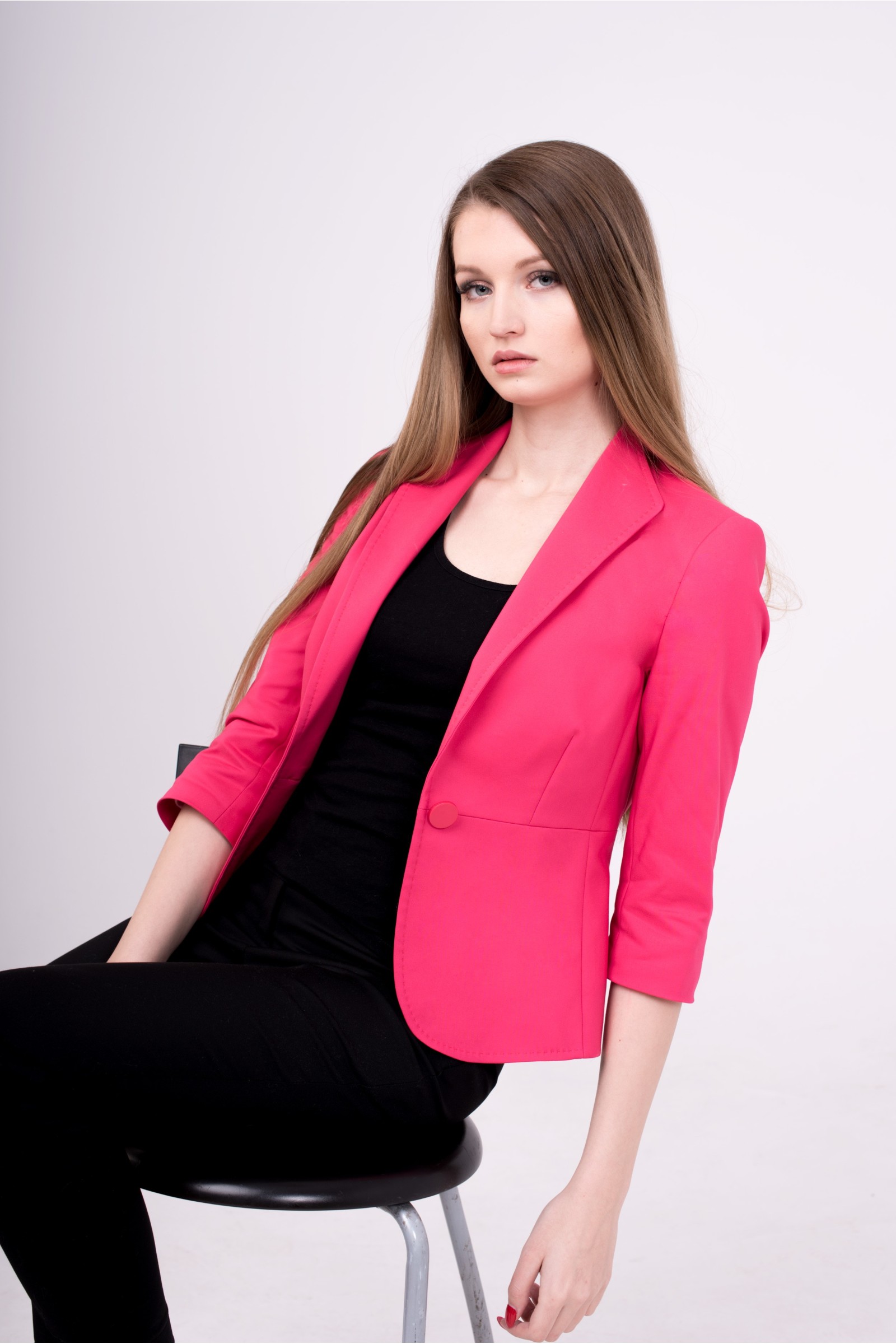 Żakiet Damski podkreślający talię