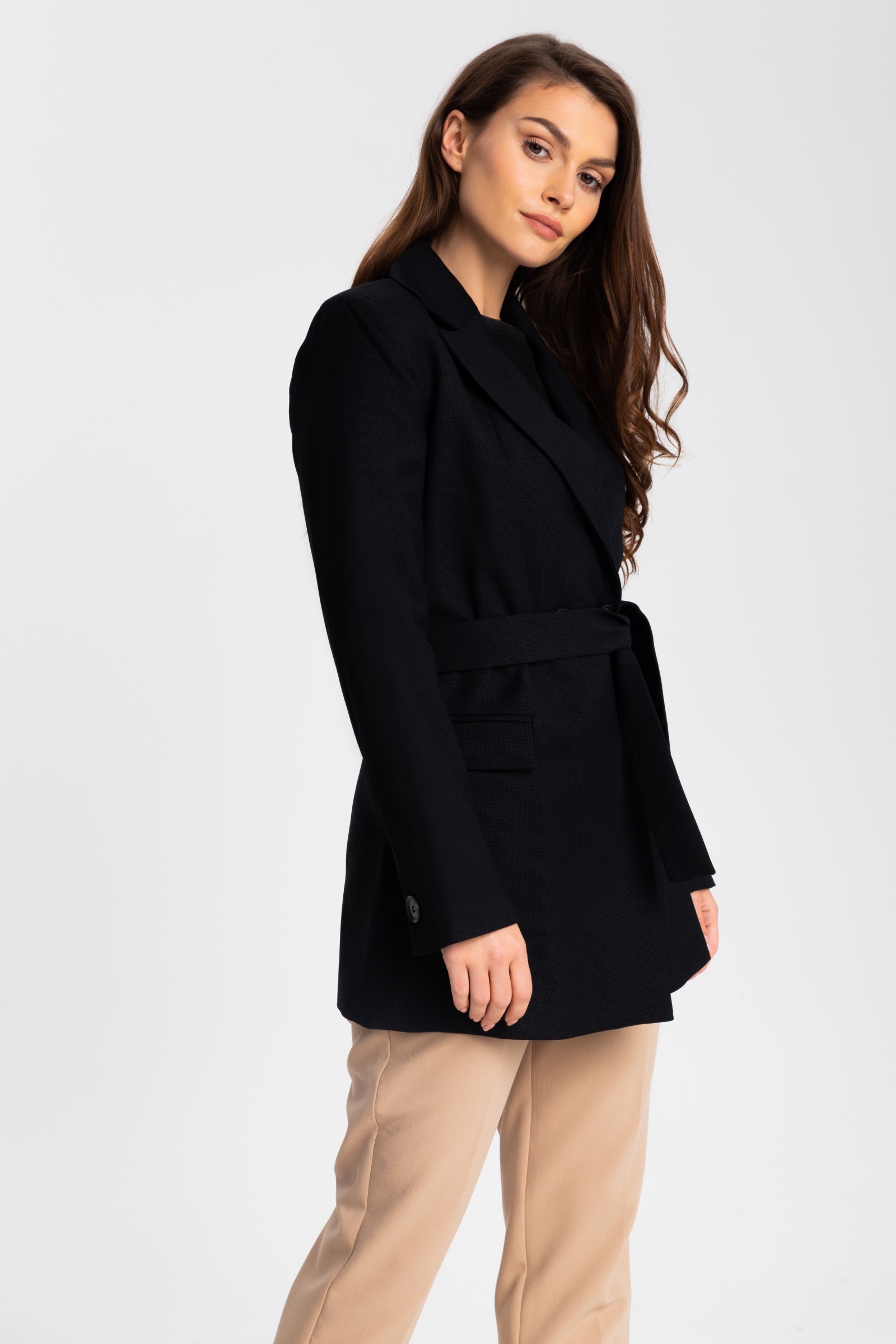 Żakiet Damski podkreślający talię