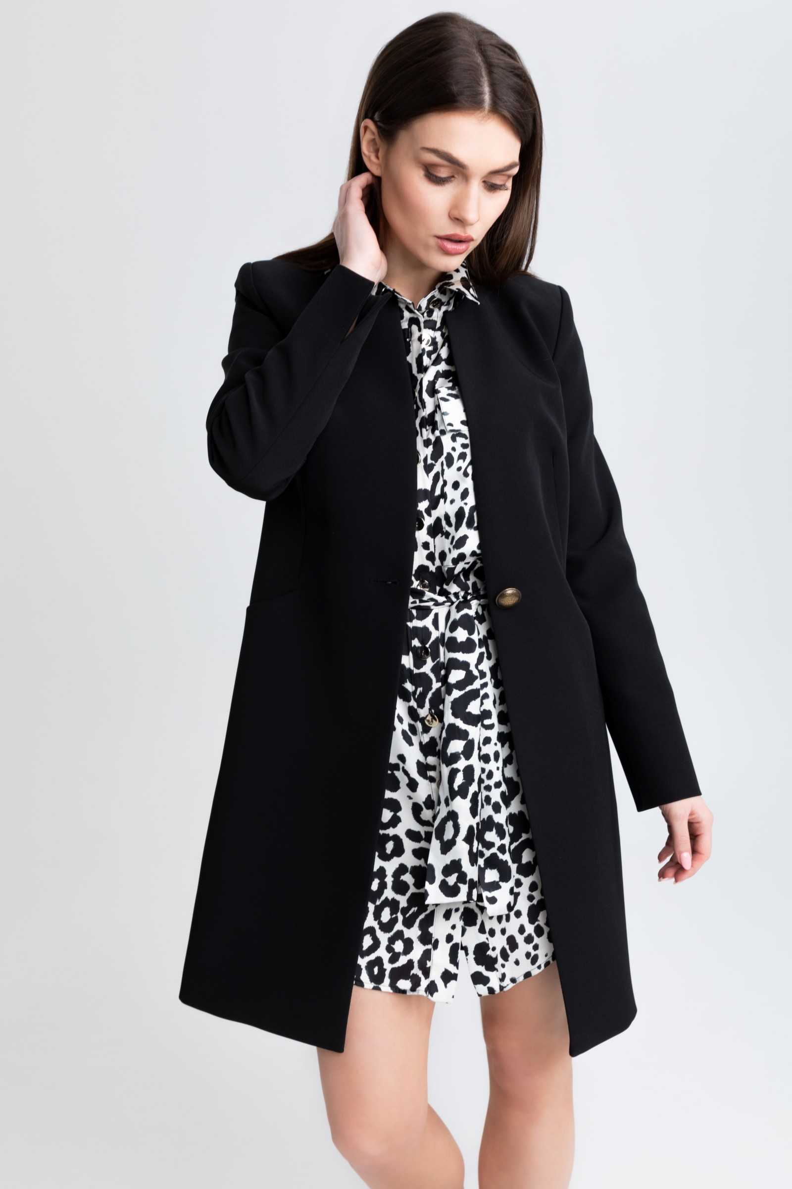 Elegancki płaszcz na 1 guzik m508 czarny Szulist