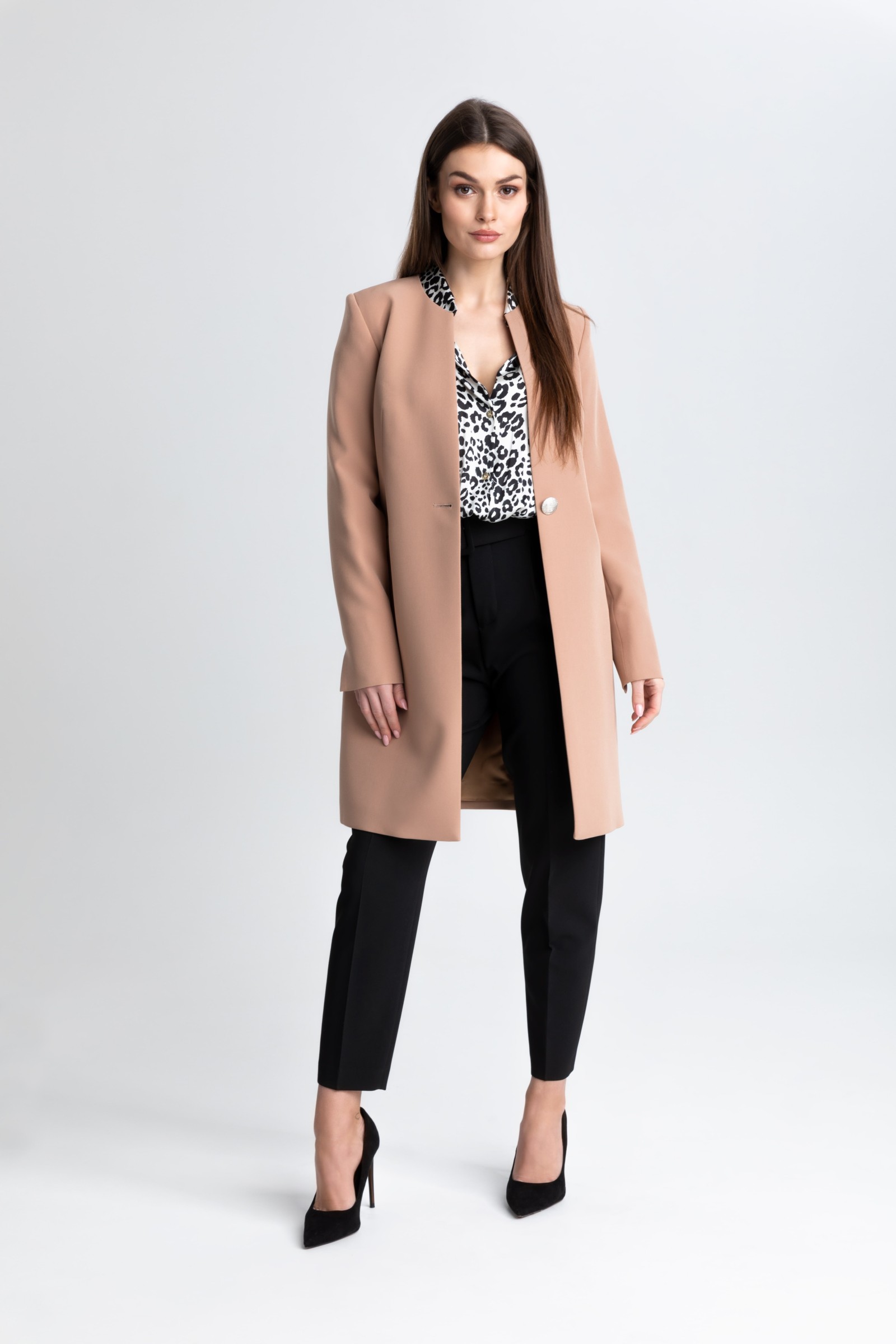 Elegancki płaszcz na 1 guzik m508 camelowy Szulist