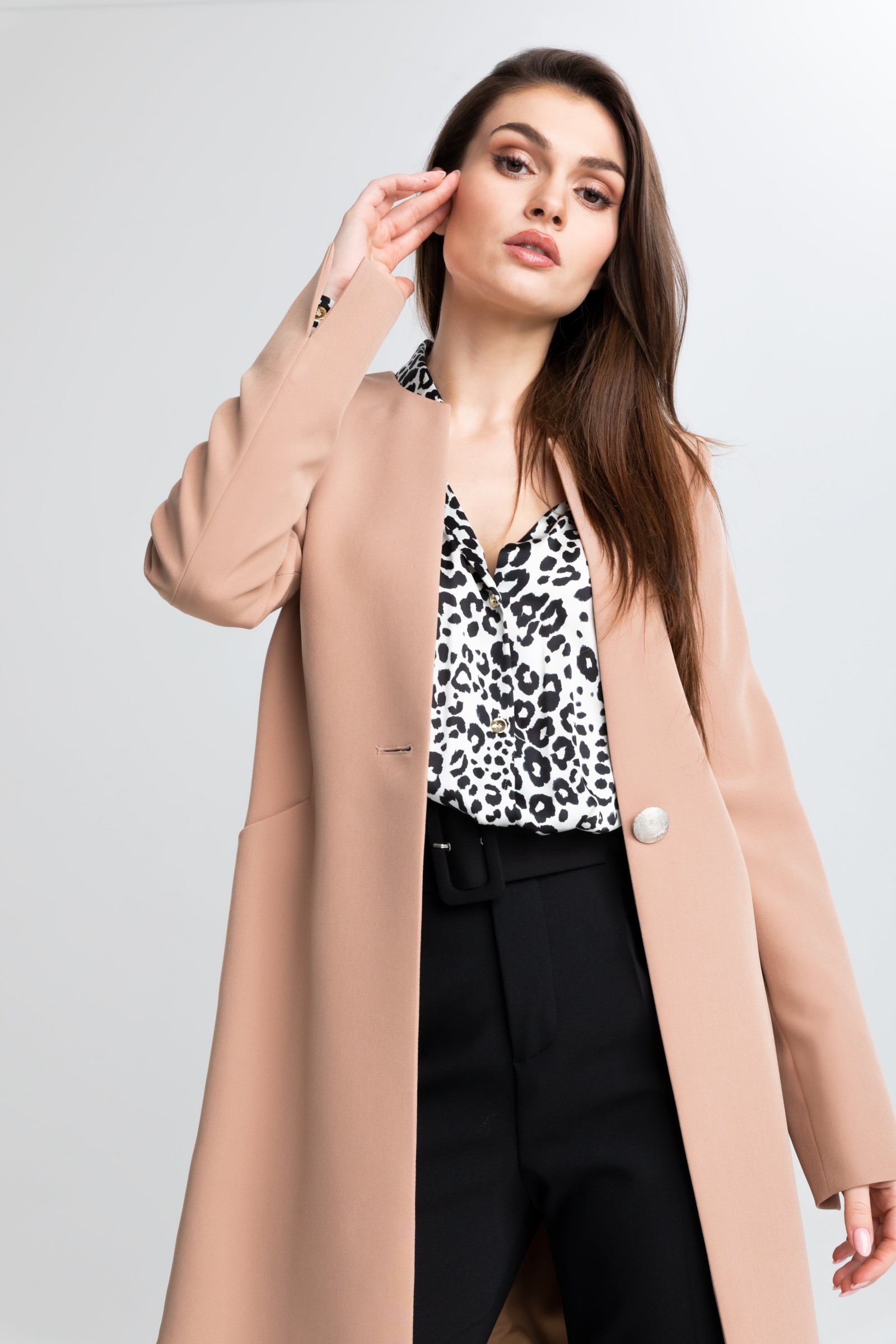 Elegancki płaszcz na 1 guzik m508 camelowy Szulist