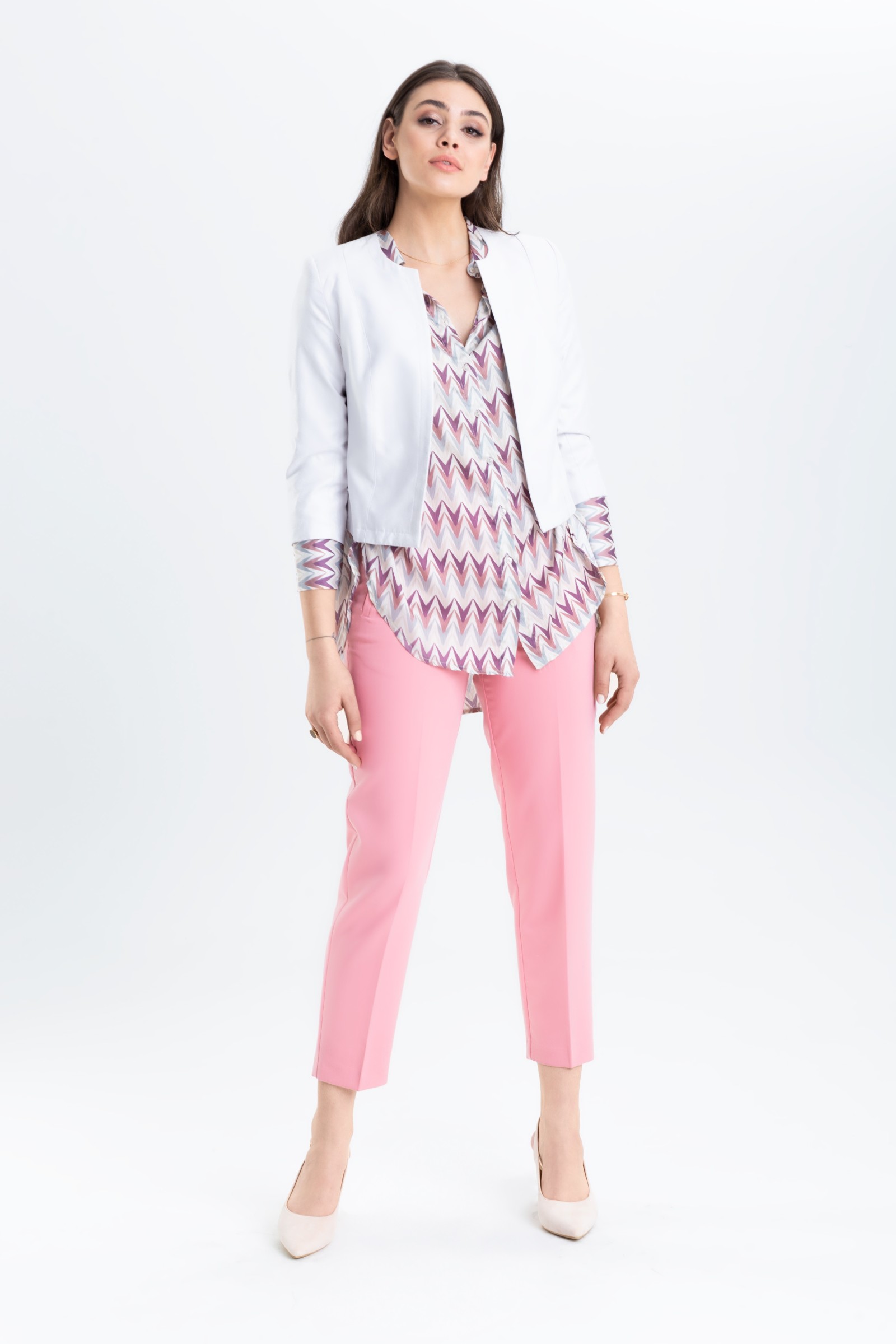 Krótki żakiet ze skóry ekologicznej m674 Szulist