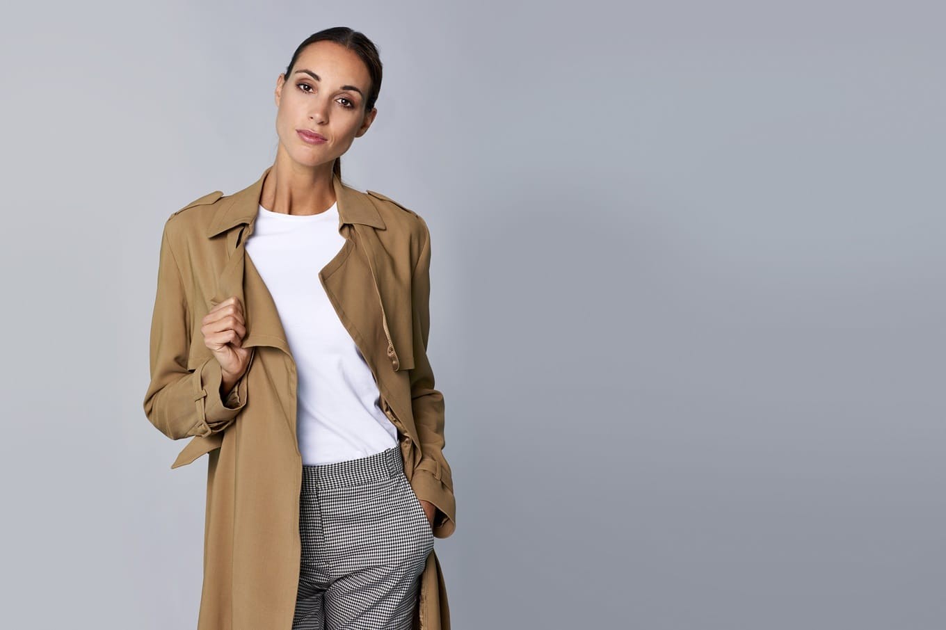 Prochowiec damski – elegancja na jesień
